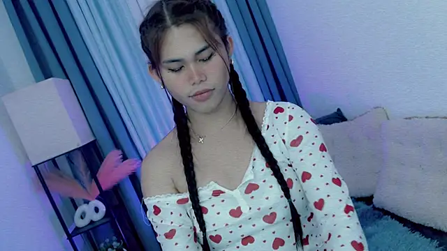 Snapshot of PrettyBlythes_TS chatting on 18, 2, 2026 PrettyBlythes TS online show from 18, 2, 2026