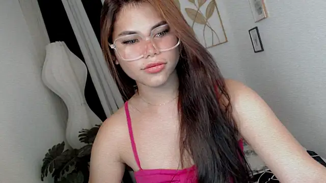 Snapshot of PrettyBlythes_TS chatting on 2, 6, 2026 PrettyBlythes TS online show from 2, 6, 2026