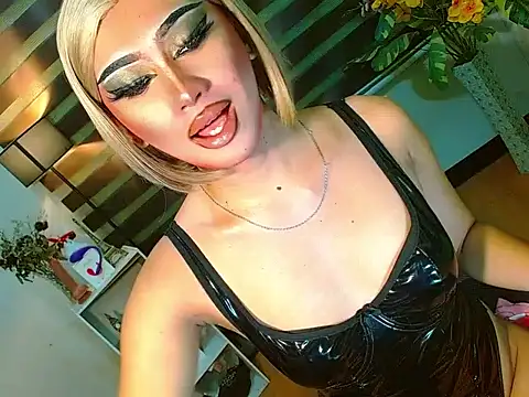 Queen yasii 88 online show from 19, 4, 2026