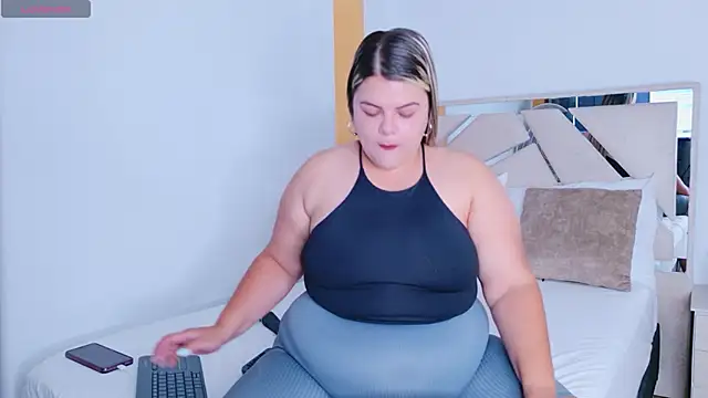 KiimBrooks online show from 19, 4, 2026