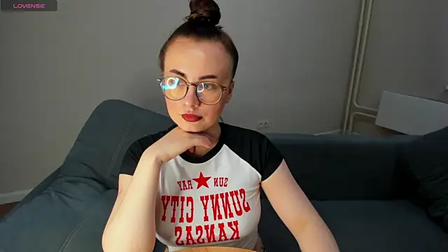 MewStella online show from 7, 6, 2026