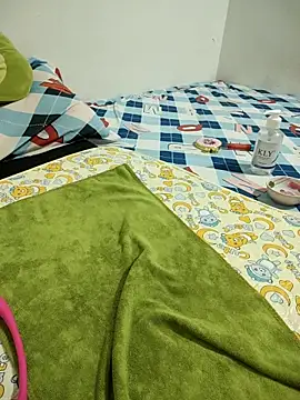 Yina219 online show from 8, 10, 2025