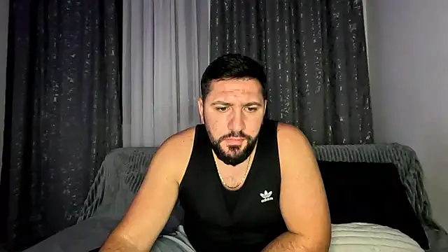 Gold Alpha Boy online show from 30, 10, 2025