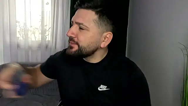 Gold Alpha Boy online show from 5, 2, 2026