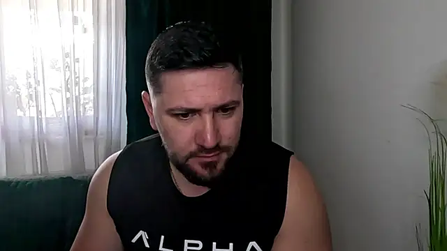 Gold Alpha Boy online show from 21, 4, 2026