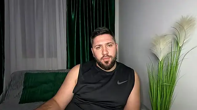 Gold Alpha Boy online show from 22, 4, 2026