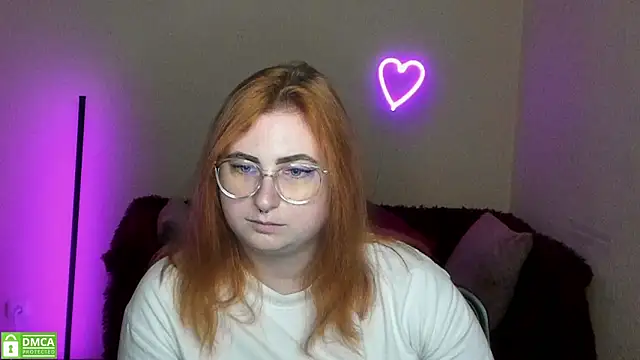 Snapshot of Alicia_love00 chatting on 19, 9, 2025 Alicia love00 online show from 19, 9, 2025