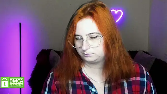 Snapshot of Alicia_love00 chatting on 5, 10, 2025 Alicia love00 online show from 5, 10, 2025