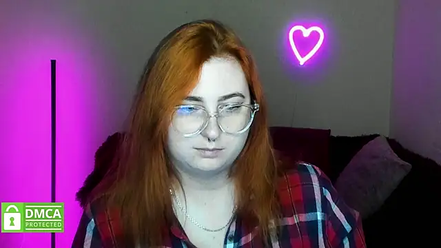 Snapshot of Alicia_love00 chatting on 9, 10, 2025 Alicia love00 online show from 9, 10, 2025