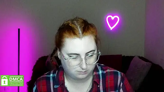 Snapshot of Alicia_love00 chatting on 12, 10, 2025 Alicia love00 online show from 12, 10, 2025