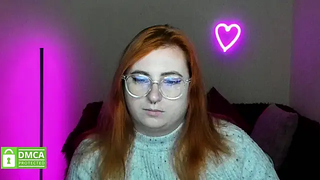 Snapshot of Alicia_love00 chatting on 16, 10, 2025 Alicia love00 online show from 16, 10, 2025