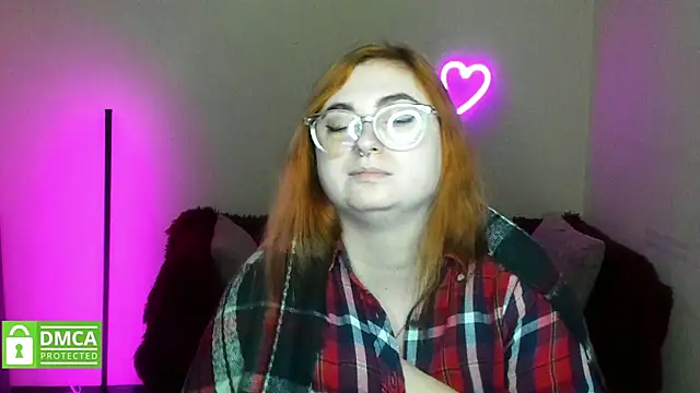 Snapshot of Alicia_love00 chatting on 31, 10, 2025 Alicia love00 online show from 31, 10, 2025