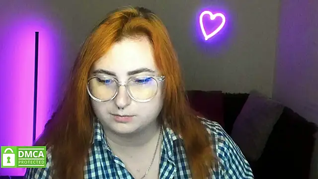 Snapshot of Alicia_love00 chatting on 21, 11, 2025 Alicia love00 online show from 21, 11, 2025