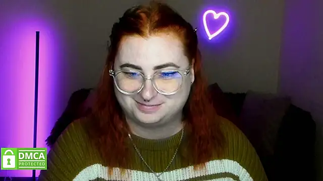 Snapshot of Alicia_love00 chatting on 27, 11, 2025 Alicia love00 online show from 27, 11, 2025