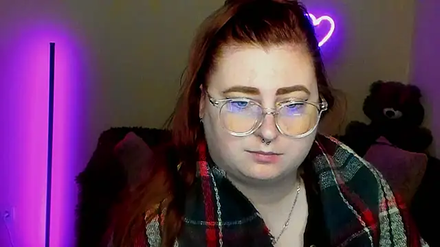 Alicia love00 online show from 29, 4, 2026