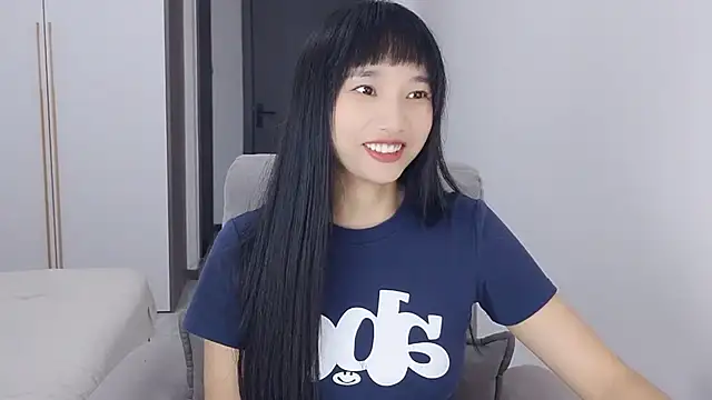 Snapshot of Lisa-3333 chatting on 29, 9, 2025 Lisa-3333 online show from 29, 9, 2025