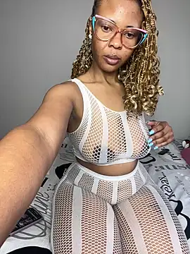 DiamondHaze2 online show from 28, 7, 2026
