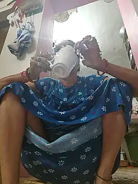 ISHANI-SINGH online show from 10, 9, 2025