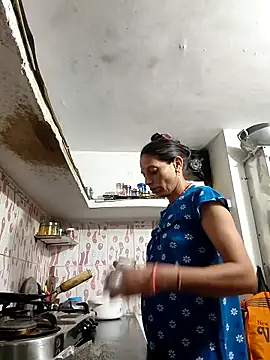 ISHANI-SINGH online show from 24, 4, 2026