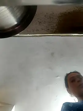 ISHANI-SINGH online show from 26, 4, 2026