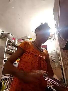 Snapshot of ISHANI-SINGH chatting on 16, 6, 2026 ISHANI-SINGH online show from 16, 6, 2026