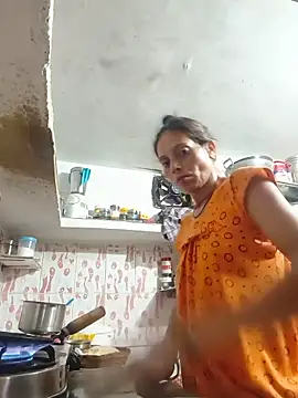 Snapshot of ISHANI-SINGH chatting on 20, 6, 2026 ISHANI-SINGH online show from 20, 6, 2026