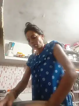 Snapshot of ISHANI-SINGH chatting on 6, 7, 2026 ISHANI-SINGH online show from 6, 7, 2026