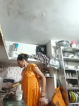 Snapshot of ISHANI-SINGH chatting on 8, 7, 2026 ISHANI-SINGH online show from 8, 7, 2026