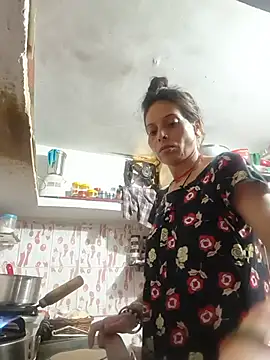 Snapshot of ISHANI-SINGH chatting on 21, 7, 2026 ISHANI-SINGH online show from 21, 7, 2026