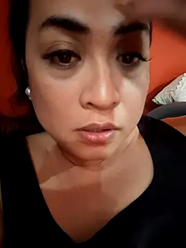 Snapshot of Mselegantjanina chatting on 8, 1, 2026 Mselegantjanina online show from 8, 1, 2026