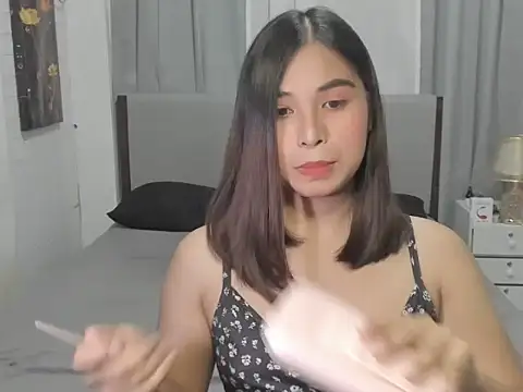 Naughty Scarlet online show from 21, 10, 2025