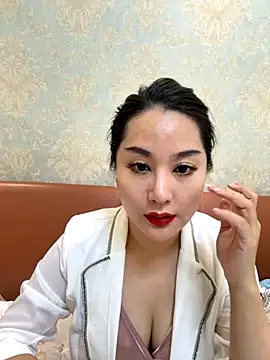 Candice888 online show from 10, 11, 2025