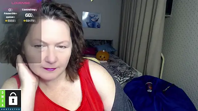 milf hornys online show from 19, 10, 2025