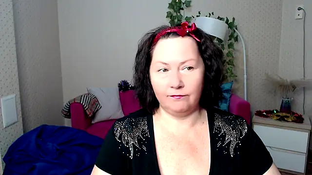 milf hornys online show from 29, 11, 2025
