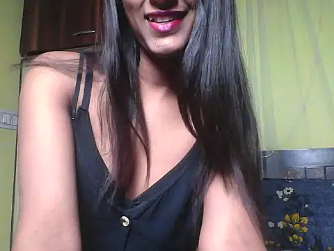 Snapshot of mickle_james chatting on 18, 11, 2025 mickle james online show from 18, 11, 2025