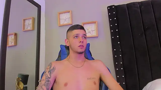 Mathewboy1 online show from 3, 12, 2025