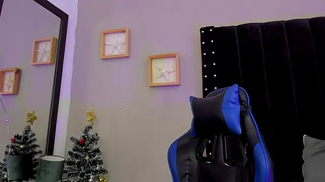 Mathewboy1 online show from 17, 12, 2025