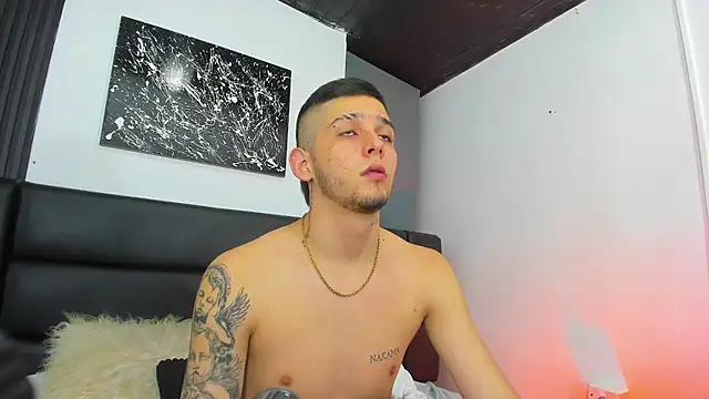 Mathewboy1 online show from 24, 2, 2026