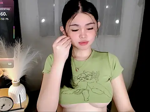 Bianca cedine12 online show from 27, 4, 2026