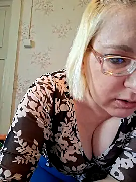 VikaKing online show from 27, 4, 2026