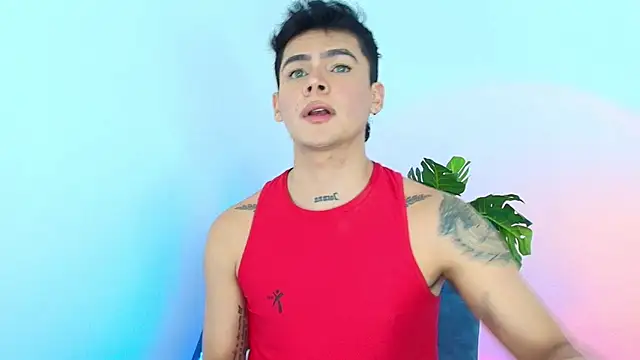 Snapshot of CamiiGuzmanX chatting on 24, 10, 2025 CamiiGuzmanX online show from 24, 10, 2025