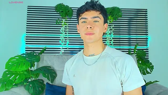 CamiiGuzmanX online show from 20, 4, 2026