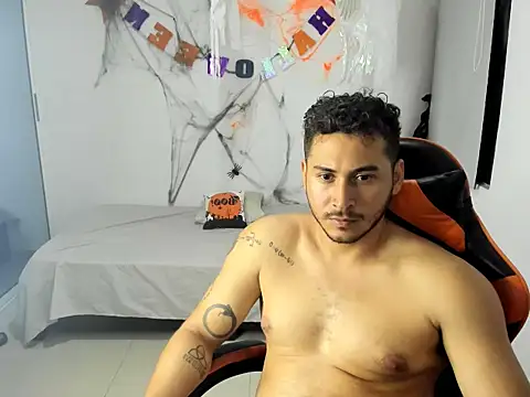 Snapshot of ashlan_king chatting on 30, 10, 2025 ashlan king online show from 30, 10, 2025