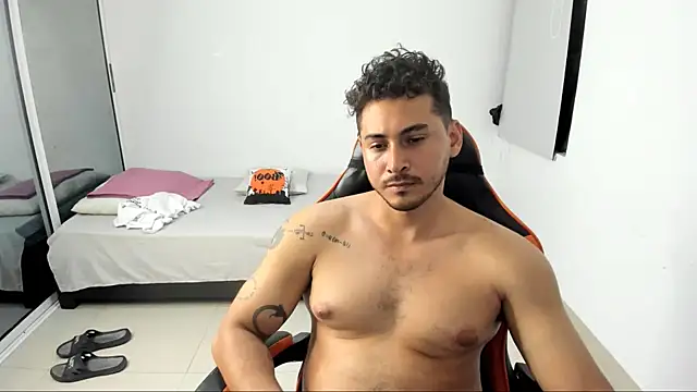 Snapshot of ashlan_king chatting on 24, 11, 2025 ashlan king online show from 24, 11, 2025