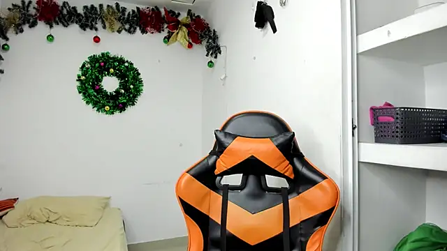 Snapshot of ashlan_king chatting on 3, 2, 2026 ashlan king online show from 3, 2, 2026