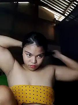 Snapshot of cloe_candy19 chatting on 10, 10, 2025 cloe candy19 online show from 10, 10, 2025