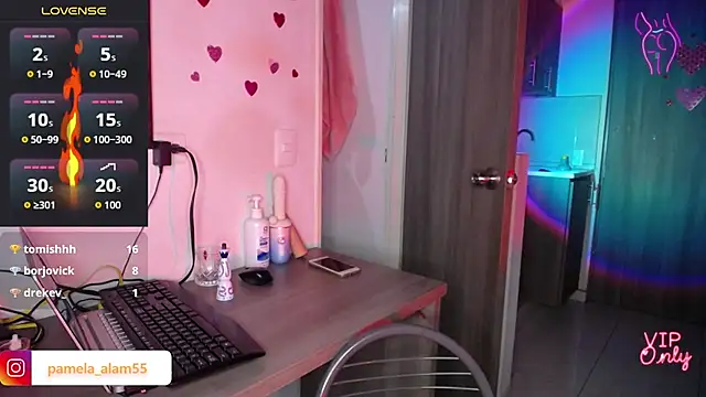 Snapshot of pamelalambert chatting on 23, 5, 2026 pamelalambert online show from 23, 5, 2026