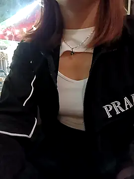 Jessical--Li online show from 23, 10, 2025