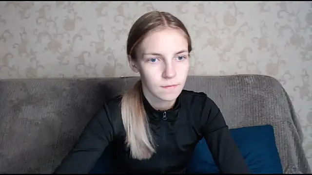 HitGyrl online show from 8, 10, 2025