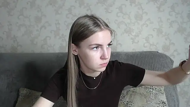 HitGyrl online show from 24, 2, 2026